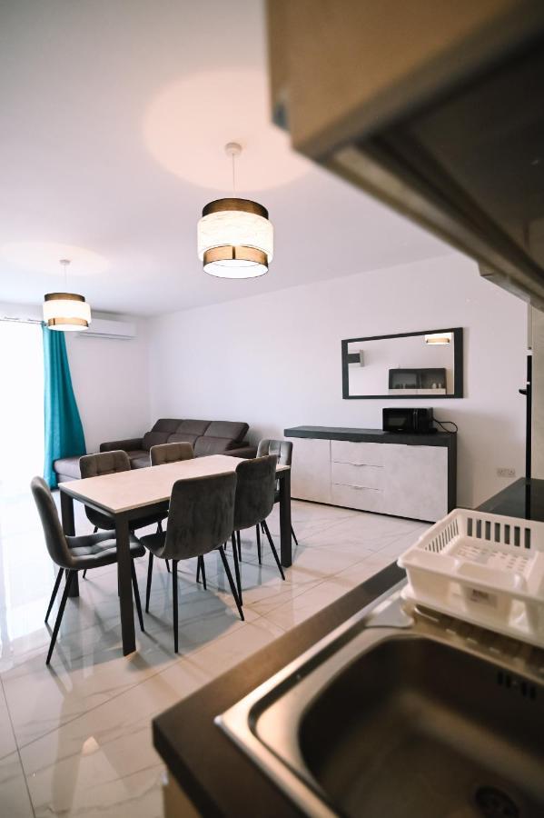Spacious 3 Bedroom In Sliema! מראה חיצוני תמונה
