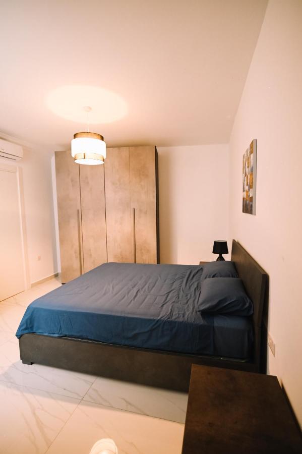 Spacious 3 Bedroom In Sliema! מראה חיצוני תמונה